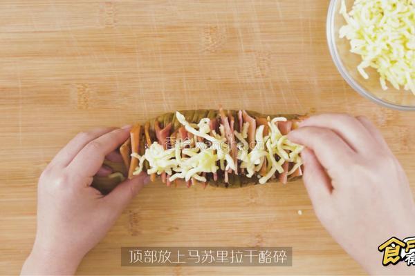 芝士烤风琴土豆的做法图解6