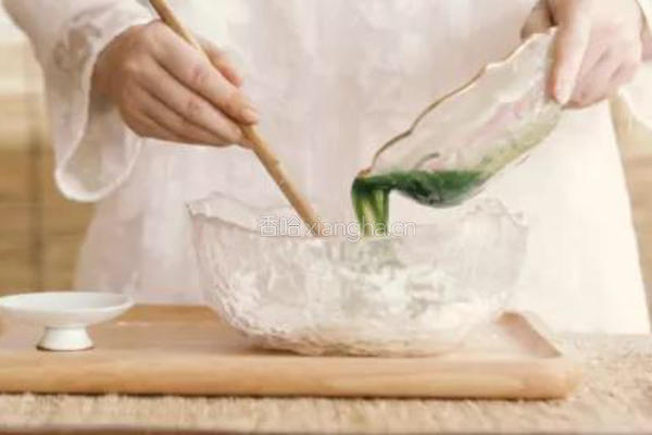 甘菊冷淘||要想盛夏过得去，夏至就得吃碗绿！的做法图解2
