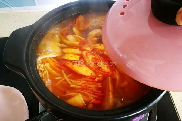 辣白菜饺子锅的做法图解14