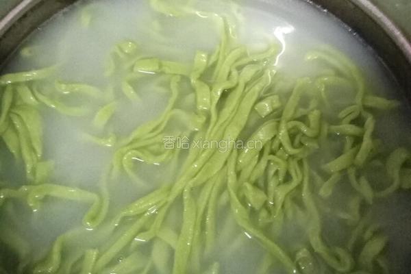 菠菜面的做法图解3
