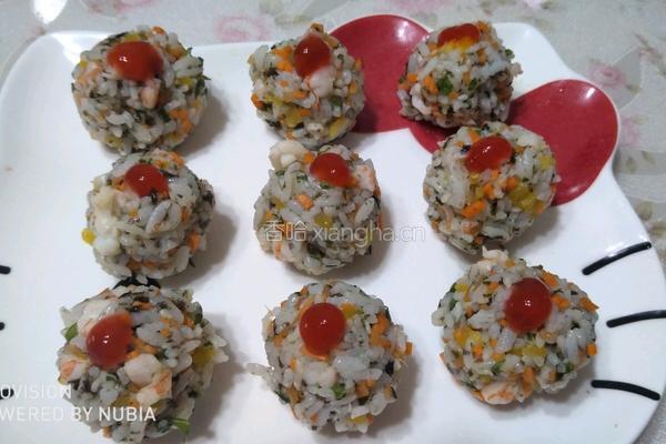 海鲜蔬菜饭团