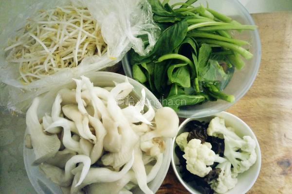 水煮肉片的做法图解1