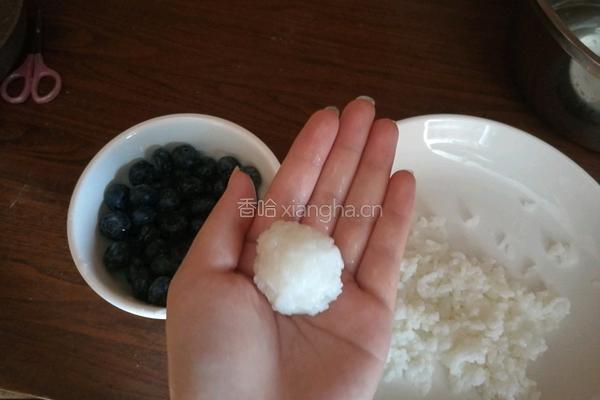 蓝莓小饭团的做法图解7