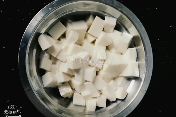 简单鸡刨豆腐的做法图解1