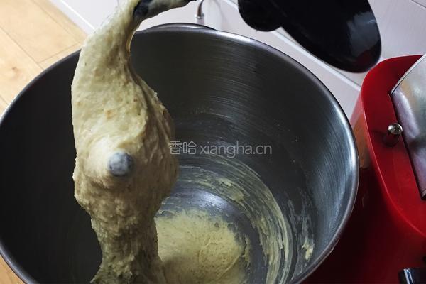 麦香红枣芝麻包的做法图解5