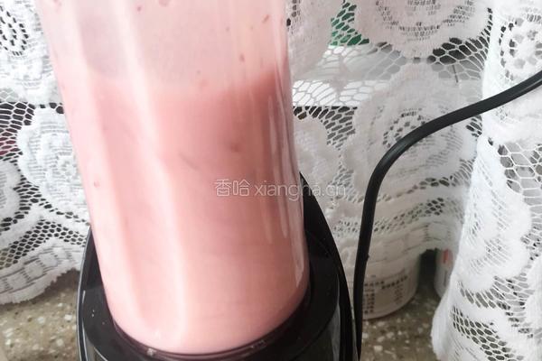 百香果鲜桃汁的做法图解7