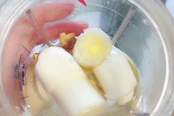 12+宝宝吃的脆皮肠做法的做法图解1