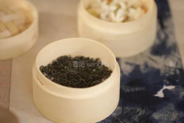茉莉熏茶||茉莉花茶，虽是花茶但不见花的做法图解3