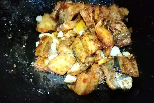 蒜香鳗鱼干的做法图解8