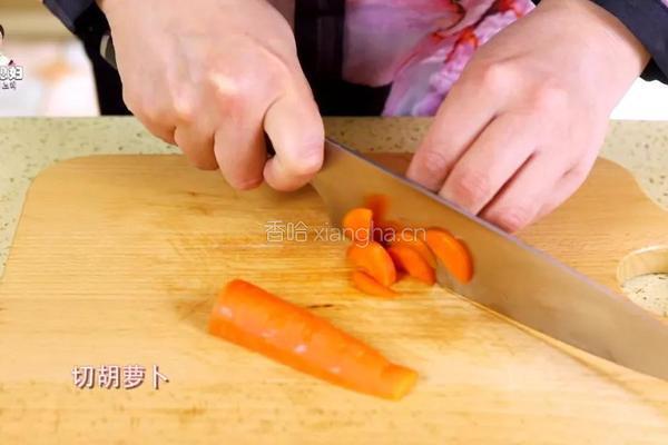 韩式炒鱼饼的做法原来可以这么多而且还很简单哦！的做法图解5