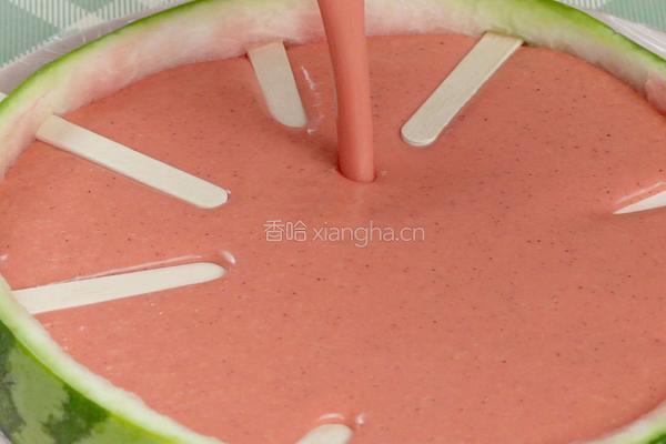 免模具西瓜雪糕的做法图解4
