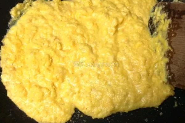 鸭蛋黄土豆丝的做法图解6