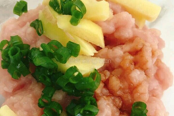 鸡蛋肉馅卷的教学的做法图解3