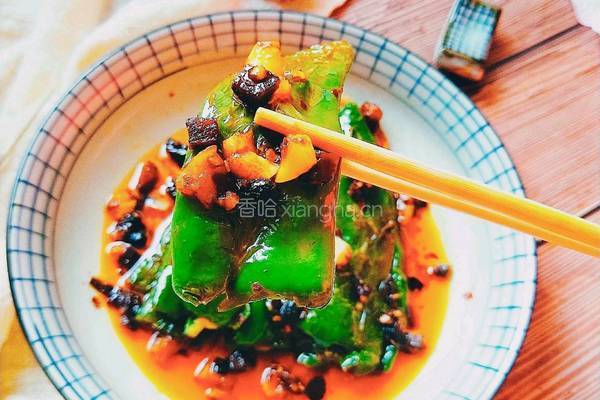 猪油渣虎皮辣椒的做法图解8