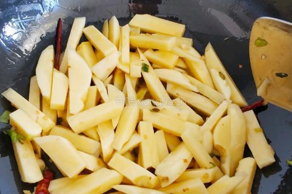 芹菜土豆条的做法图解4