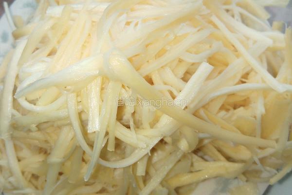 延边小菜拌牛板筋的做法图解2