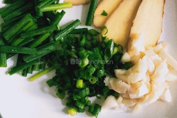 排骨闷饭的做法图解1