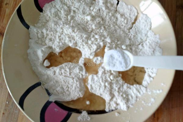 葱香小苏打饼干的做法图解5