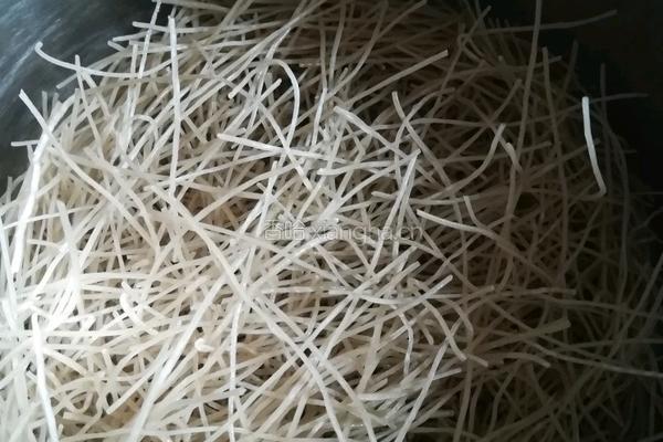 馍花儿蒸肉的做法图解3