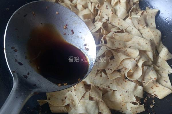麻辣孜然干豆腐的做法图解15