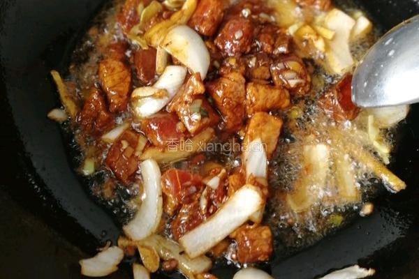 土豆烧牛肉的做法图解7