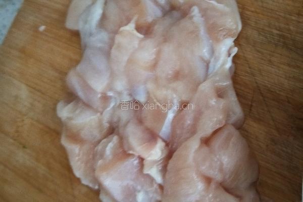 鸡胸肉炖土豆干的做法图解2
