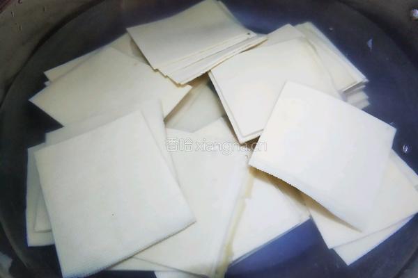 麻辣千层豆皮的做法图解3