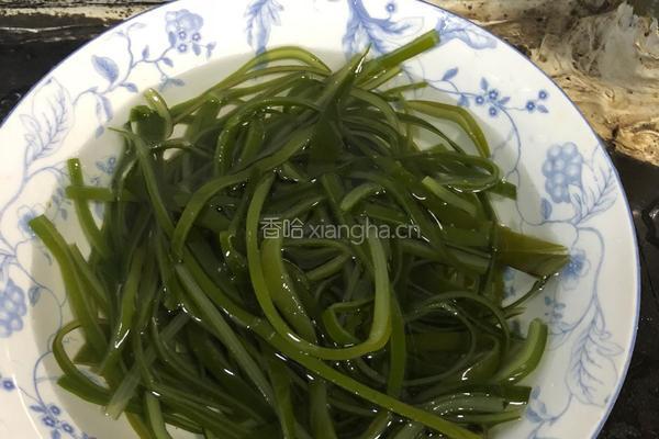 凉拌海带丝的做法图解3