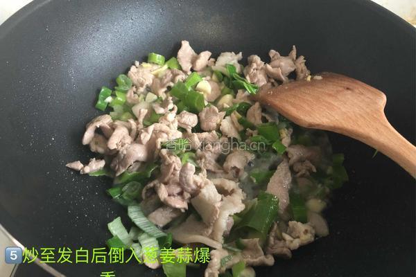 木耳香菇炒肉片的做法图解5