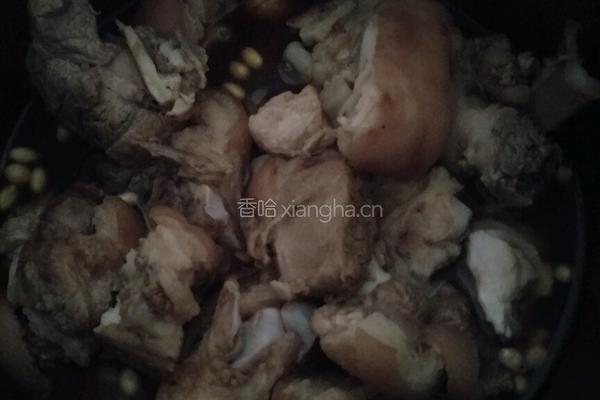 黄豆焖猪蹄的做法图解4