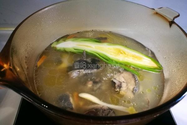 霸王花炖乌鸡的做法图解4