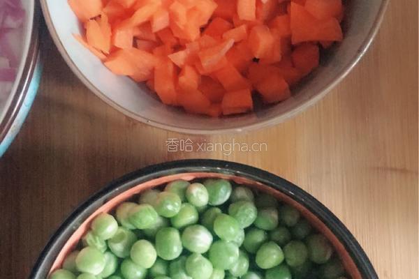家常腊肠焖饭的做法图解2