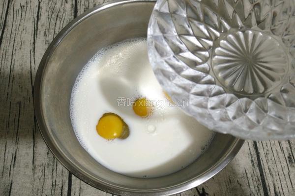 牛奶鸡蛋薄饼的做法图解4