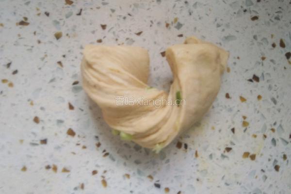 椒盐花卷的做法图解9