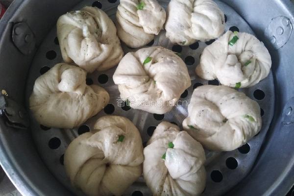 椒盐花卷的做法图解13