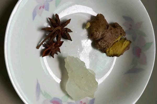 卤荤菜（鸡翅鸡爪）的做法图解3