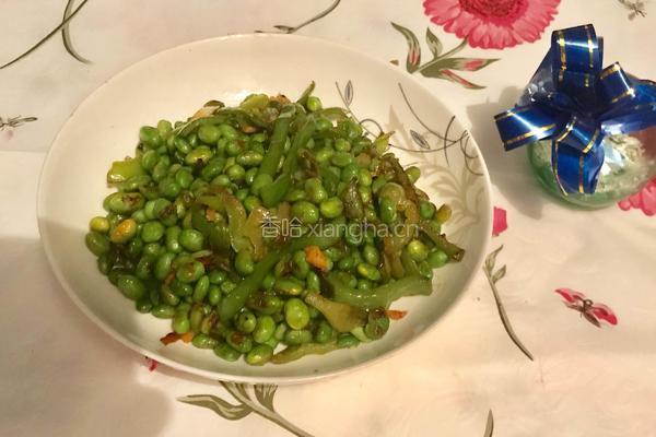 青椒炒毛豆的做法图解9
