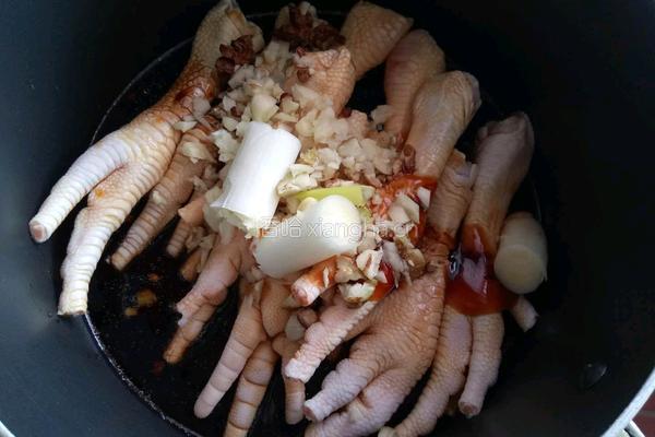 豉油王鸡脚的做法图解4
