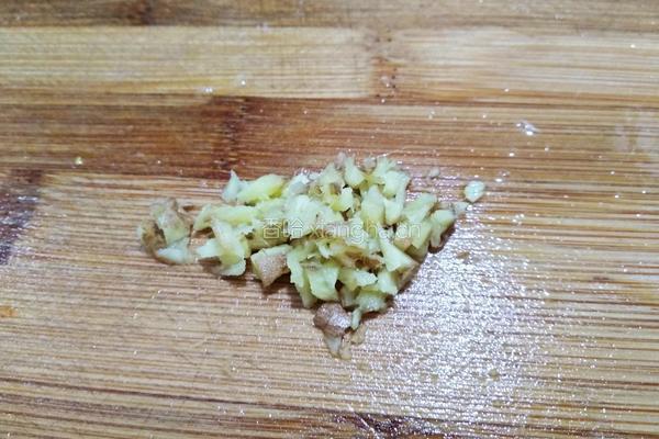 豆豉炝拌青椒土豆丝的做法图解7