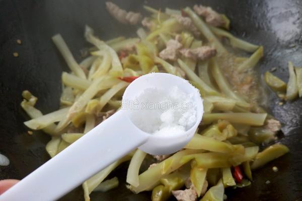香辣榨菜炒肉丝的做法图解8