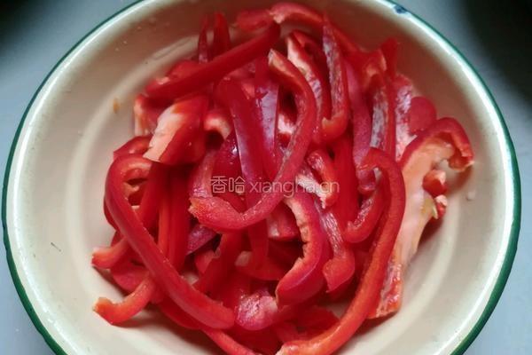 尖椒牛肉丝的做法图解3