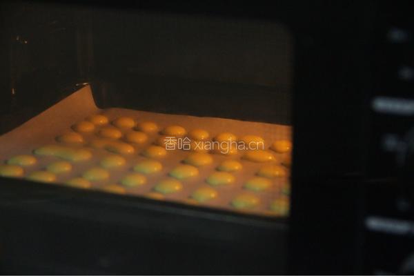 蛋黄溶豆的做法图解8