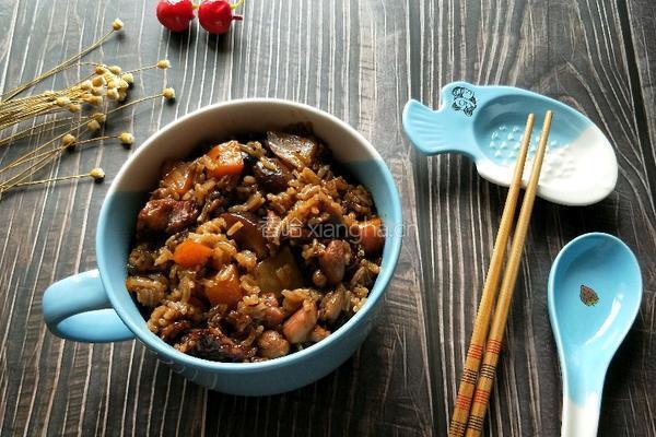 香菇鸡肉焖饭的做法图解8
