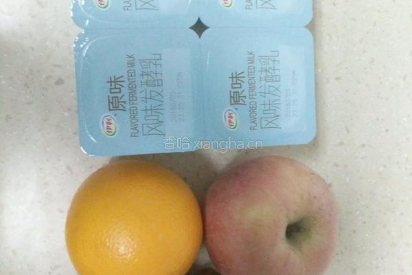 水果酸奶3加1的做法图解1