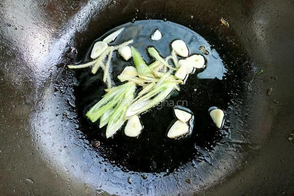 香菇扒棠菜 的做法图解4