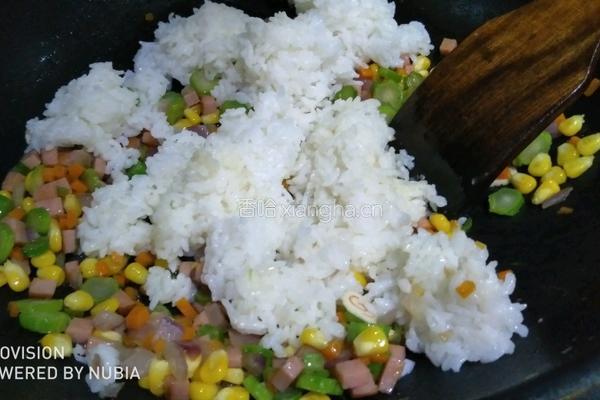 寿司炒饭卷的做法图解3