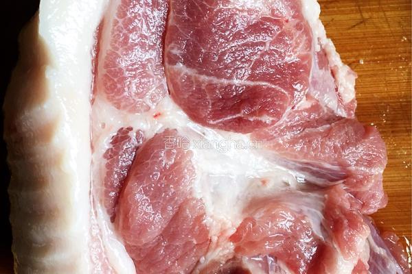 干炸小酥肉的做法图解1