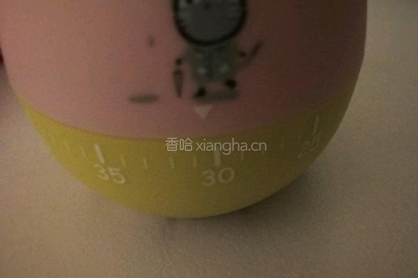 玉米萝卜排骨汤的做法图解5