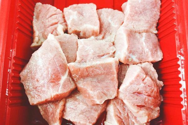 怀孕汤谱 牛肉桂圆汤美味助睡眠 怀孕汤谱 牛肉桂圆的做法图解2