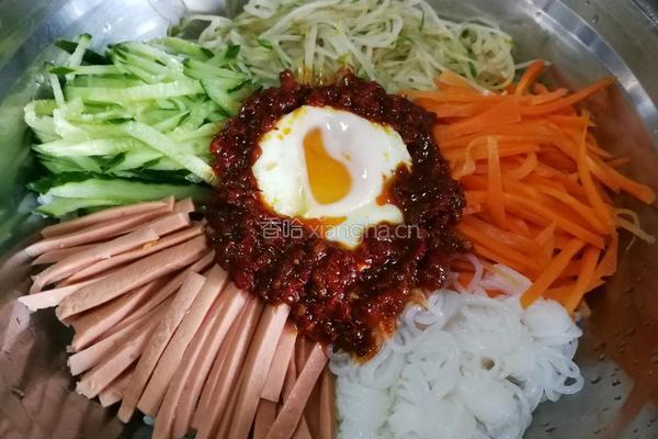 韩式拌饭的做法图解3